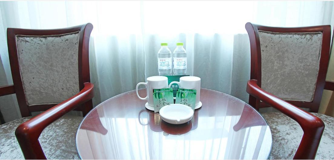 Greentree Inn Zhejiang Ningbo East Baizhuang Rd. Express Hotel Bagian luar foto