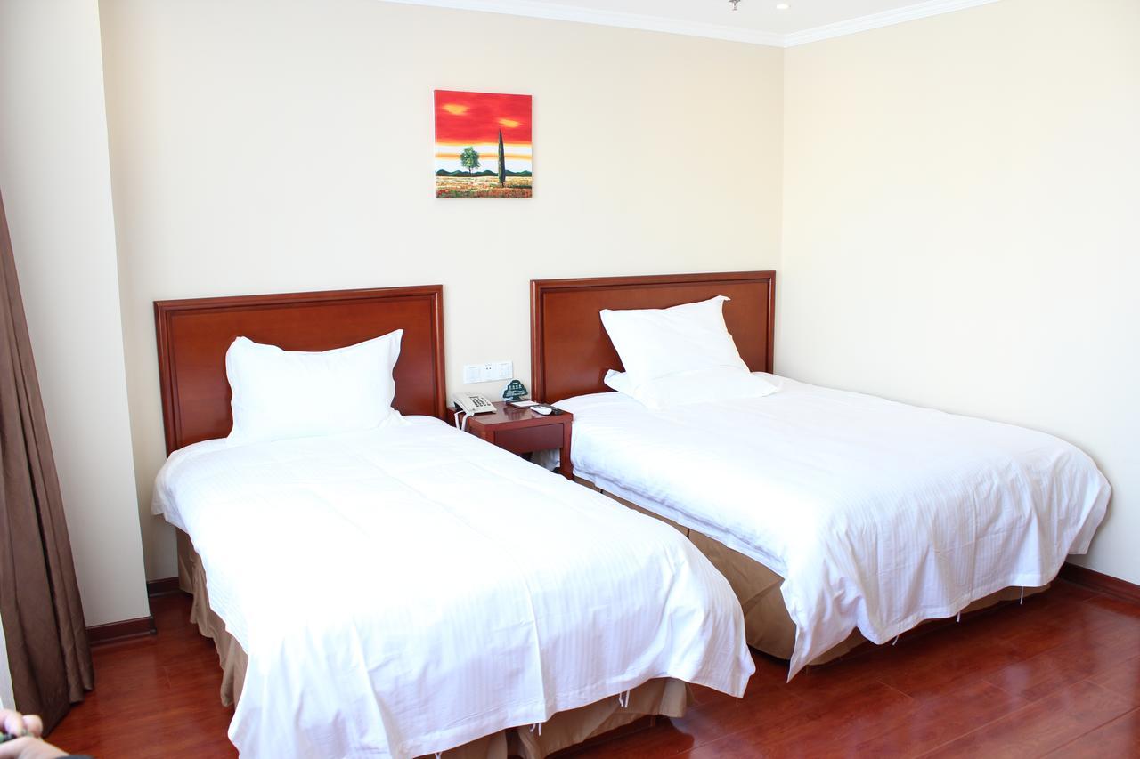 Greentree Inn Zhejiang Ningbo East Baizhuang Rd. Express Hotel Bagian luar foto