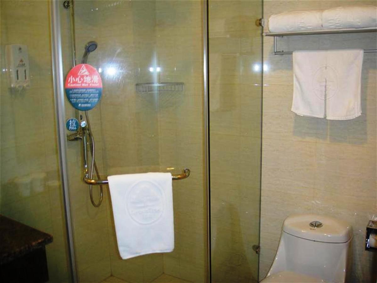 Greentree Inn Zhejiang Ningbo East Baizhuang Rd. Express Hotel Bagian luar foto