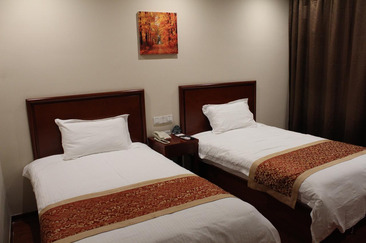 Greentree Inn Zhejiang Ningbo East Baizhuang Rd. Express Hotel Bagian luar foto