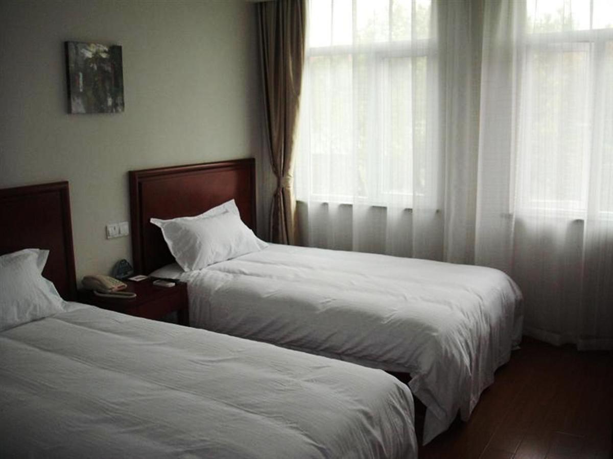Greentree Inn Zhejiang Ningbo East Baizhuang Rd. Express Hotel Bagian luar foto